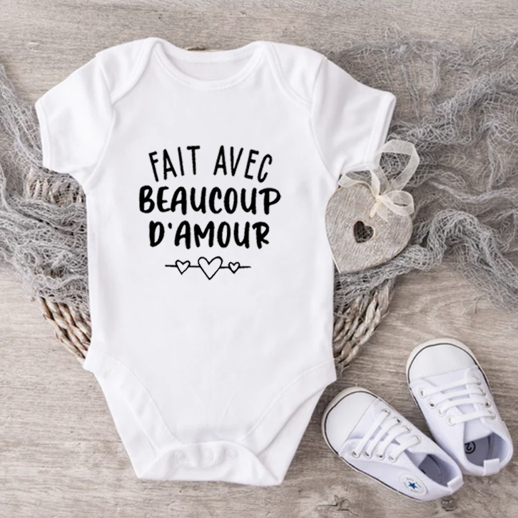 Cache-couche pour bébé - Annonce Grossesse/Naissance - Fait avec beaucoup d'amour (v1)