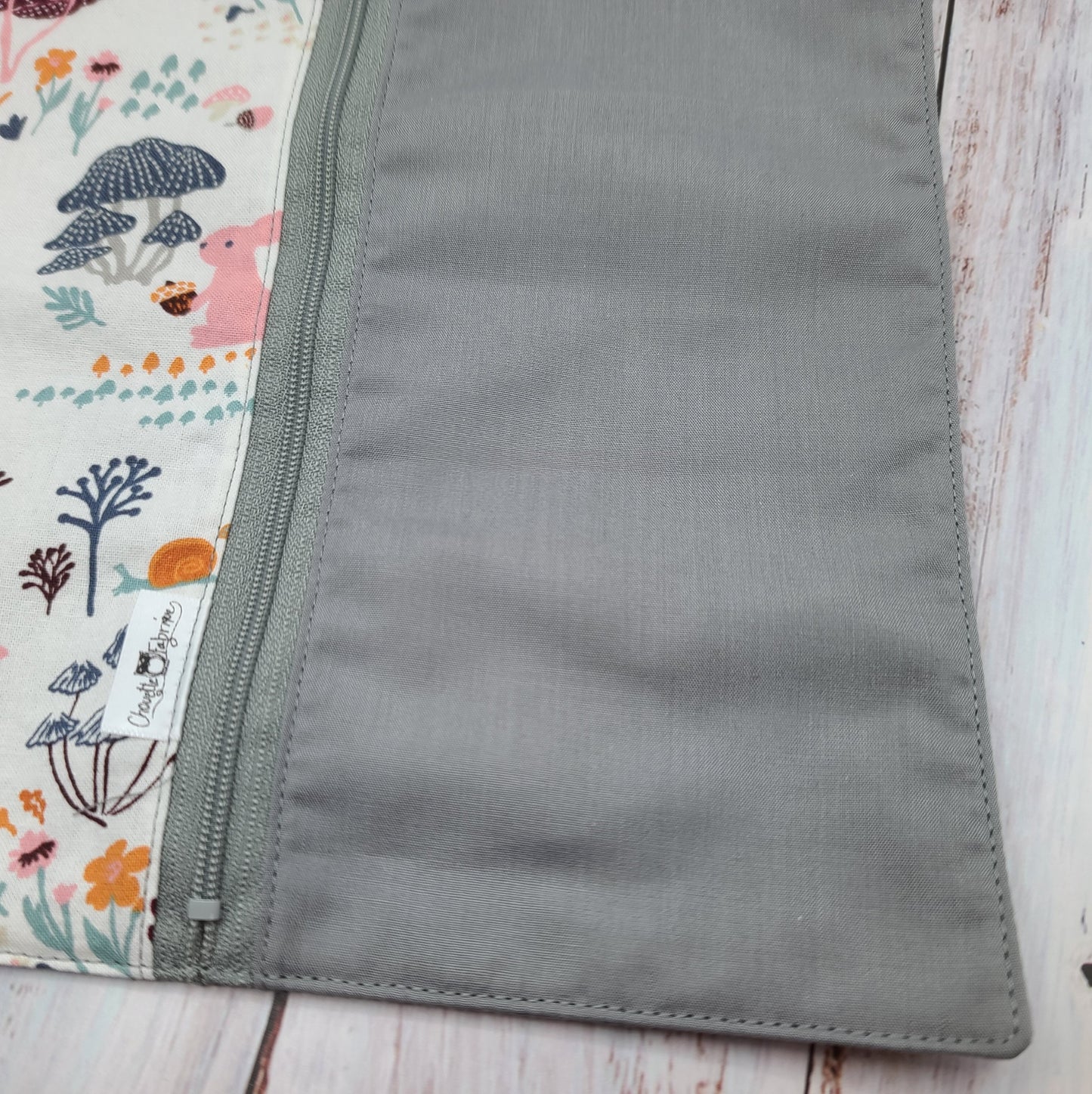 Napperon personnalise (Couleur d'impression au choix) - Nature douce - Lièvres - Pochette grise