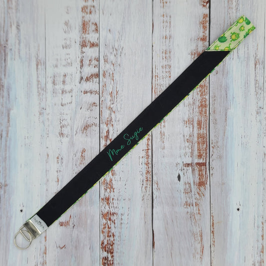 Porte-clé personnalisé (Prénom, Nom, Petite pensée, Enseignants, Merci) - Dragonne - Grenouilles - Bande noire