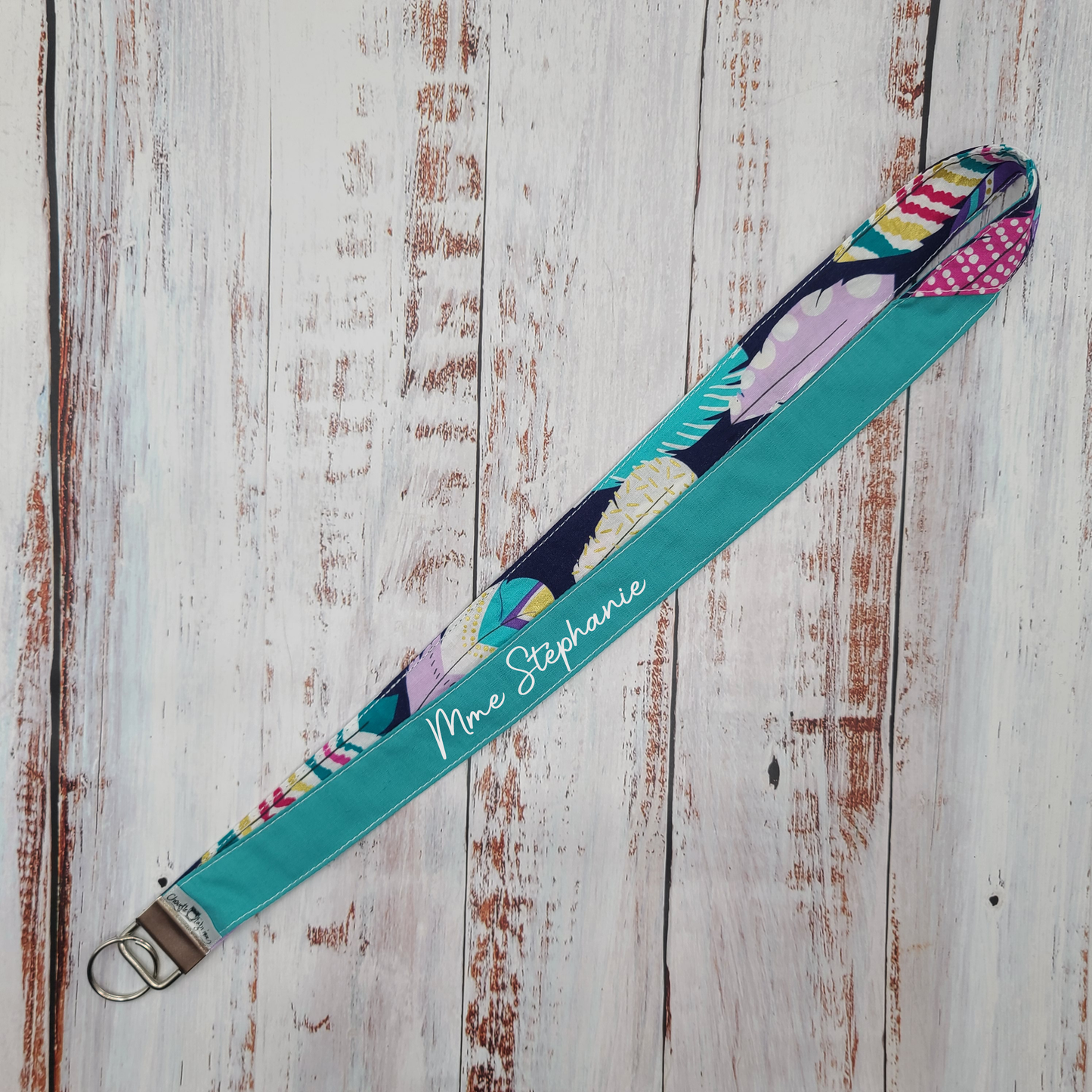 Porte-clé personnalisé (Prénom, Nom, Petite pensée, Enseignants, Merci) - Dragonne - Plumes Marine et Turquoise