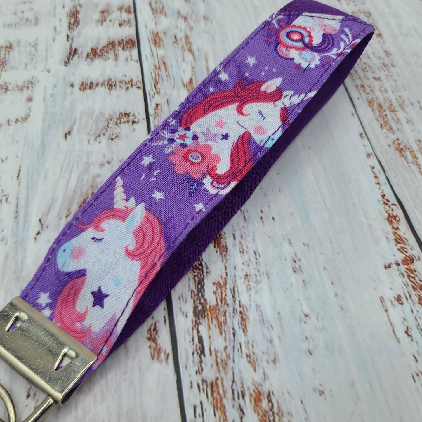 Porte-clé - PERSONNALISÉ - Dragonne - Poignet - Licornes - Violet