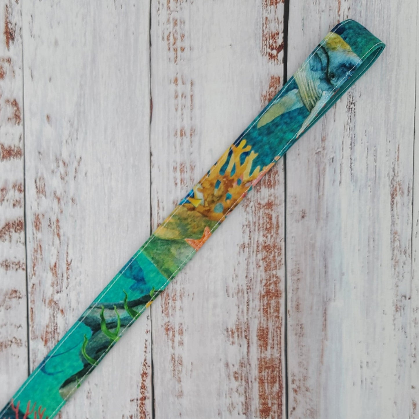 Porte-clé personnalisé (Prénom, Nom, Petite pensée, Enseignants, Merci) - Dragonne - Poissons/Fonds marins - Bande turquoise