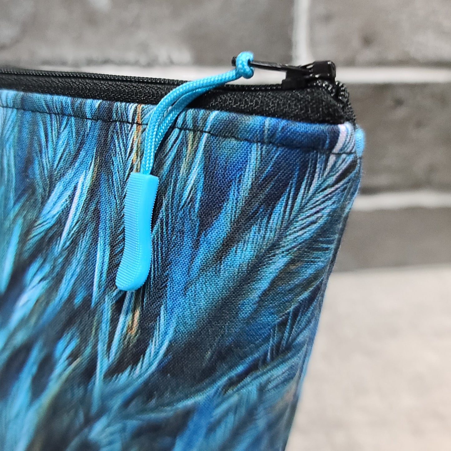 Trousse de voyage - Sac à cosmétiques/maquillage - Étui à crayons - Plumes Bleues