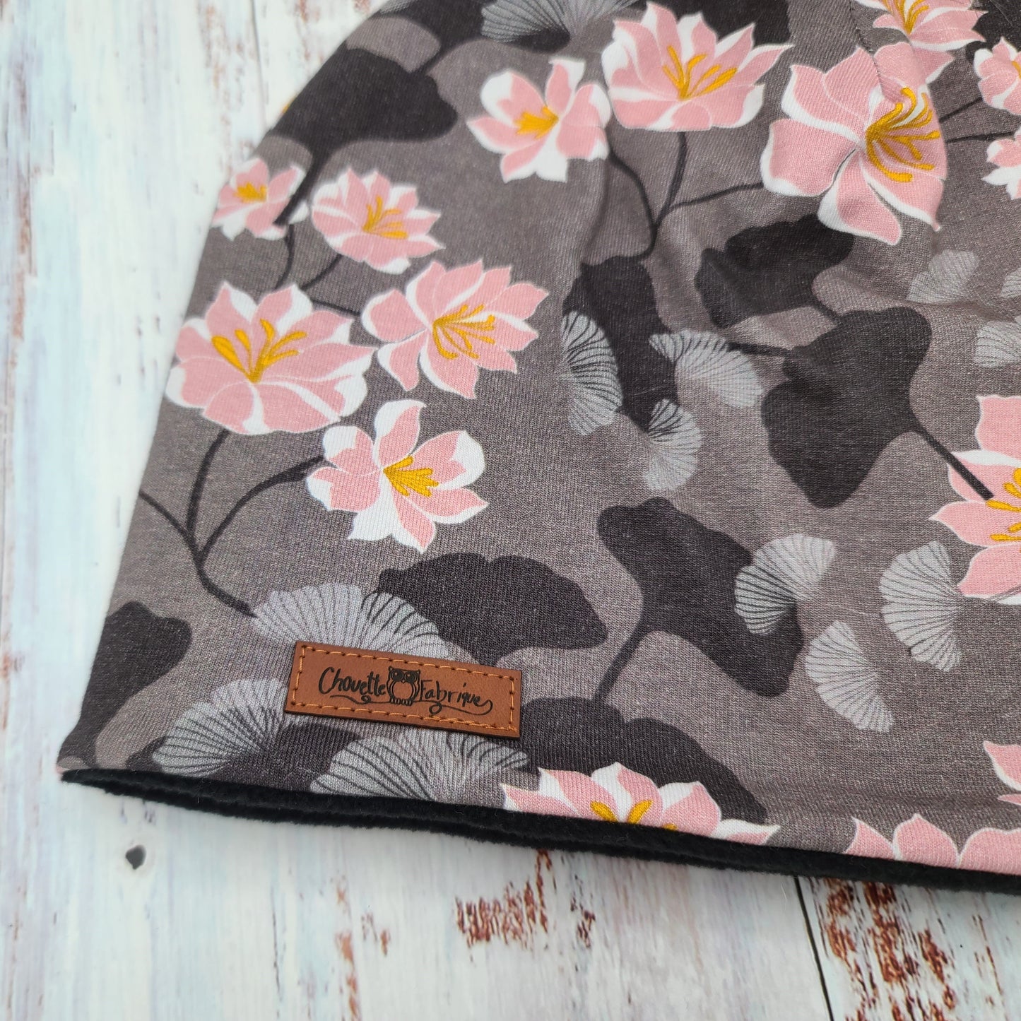 ENFANT - Tuque Hiver (POLAR) Pompon amovible - Fleurs roses antiques et taupe