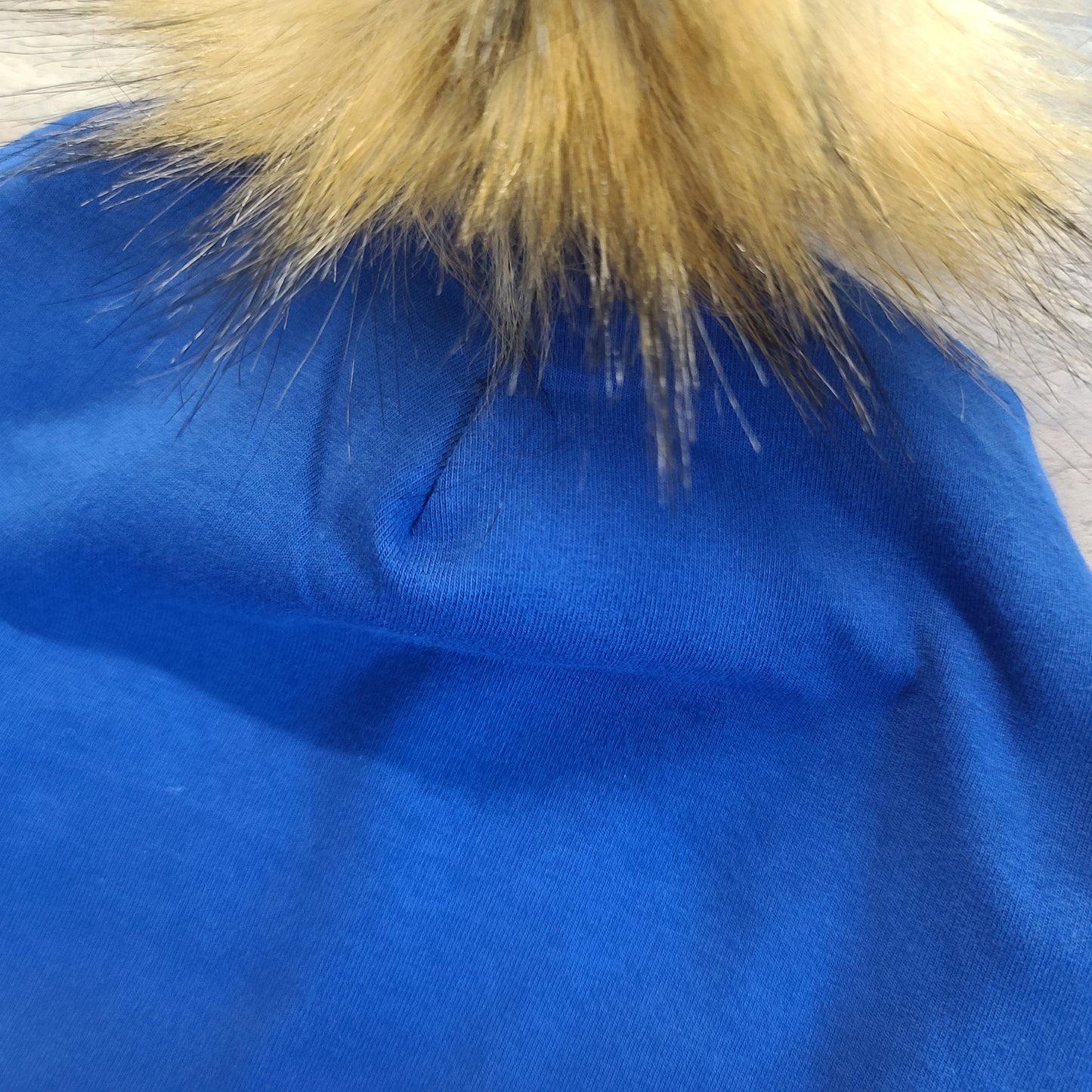 ADULTE - Tuque Hiver (POLAR) avec Cordons Pompon amovible - Royale