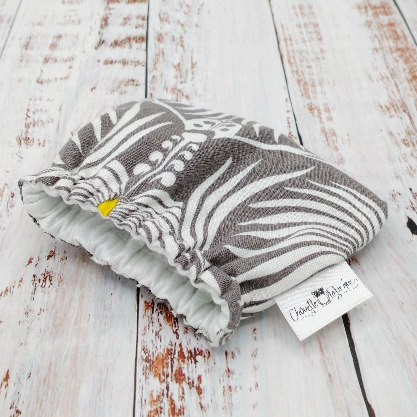 Protège fromage / Couvre fromage Réutilisable - Remplace pellicule de plastique – Motifs gris et jaune