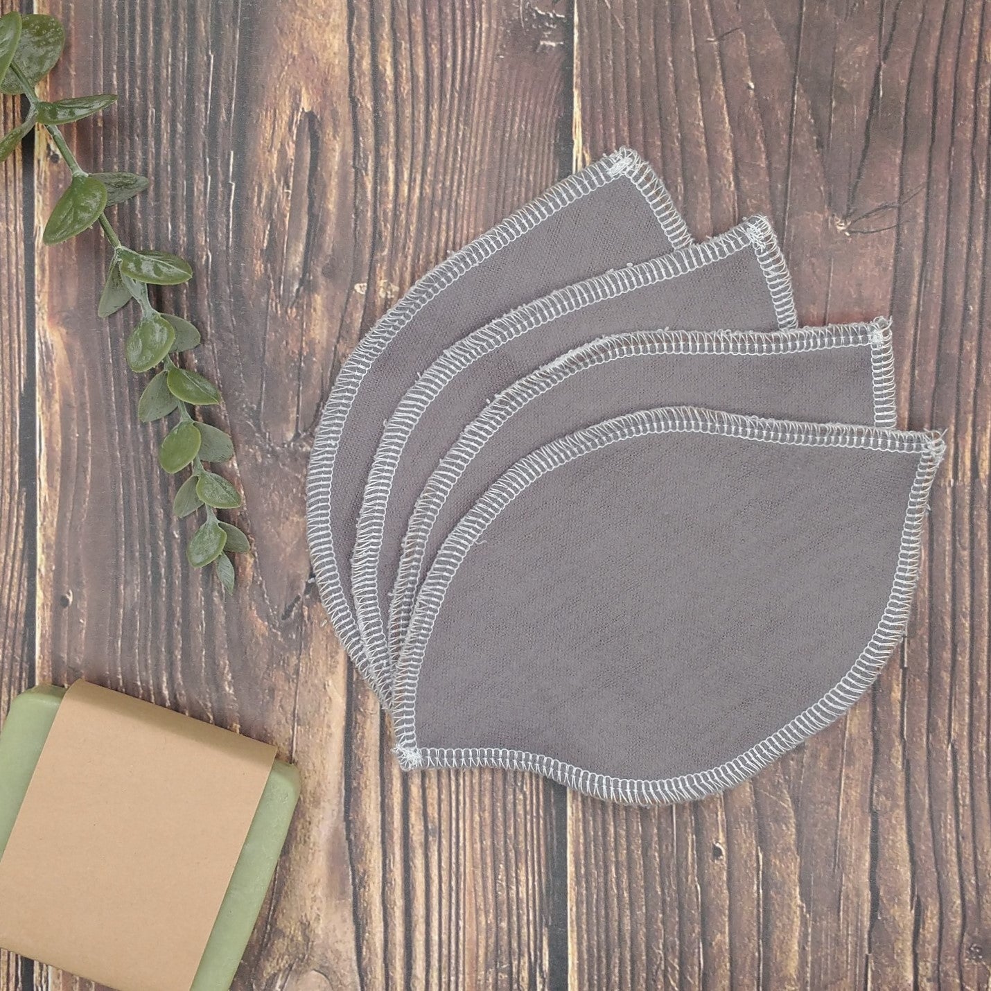 Style "Feuillage" - Lingettes démaquillantes - 4/Paquet - Grises