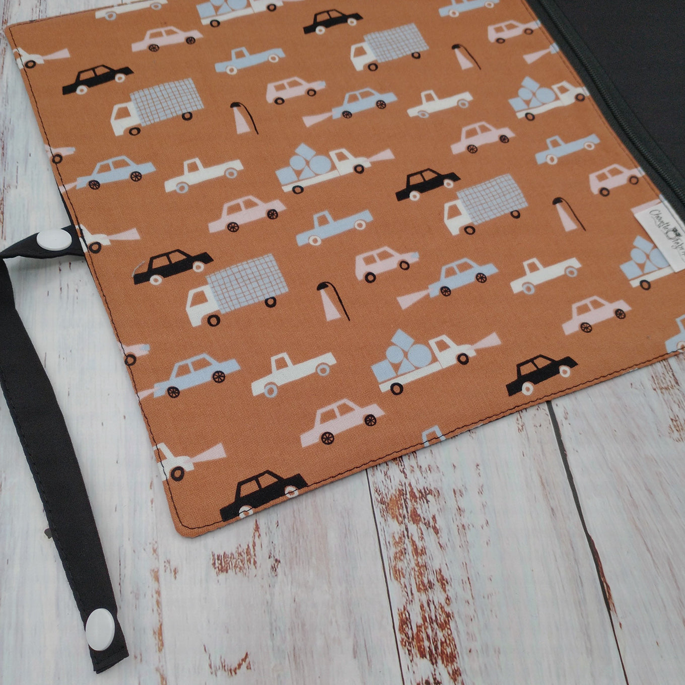 Napperon personnalise (Couleur d'impression au choix) - Voitures fond terra - Pochette noire