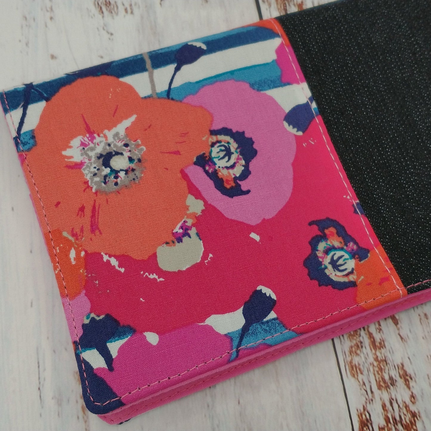 Protège-carnet de santé - Vaccination - Personnalisé - Fleurs Blooms Lignes