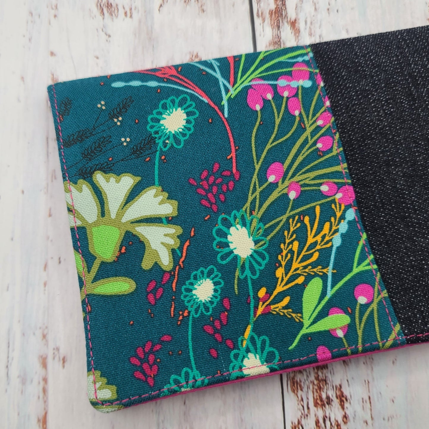 Protège-carnet de santé - Vaccination - Personnalisé - Fleurs - Fleurs sur tiges