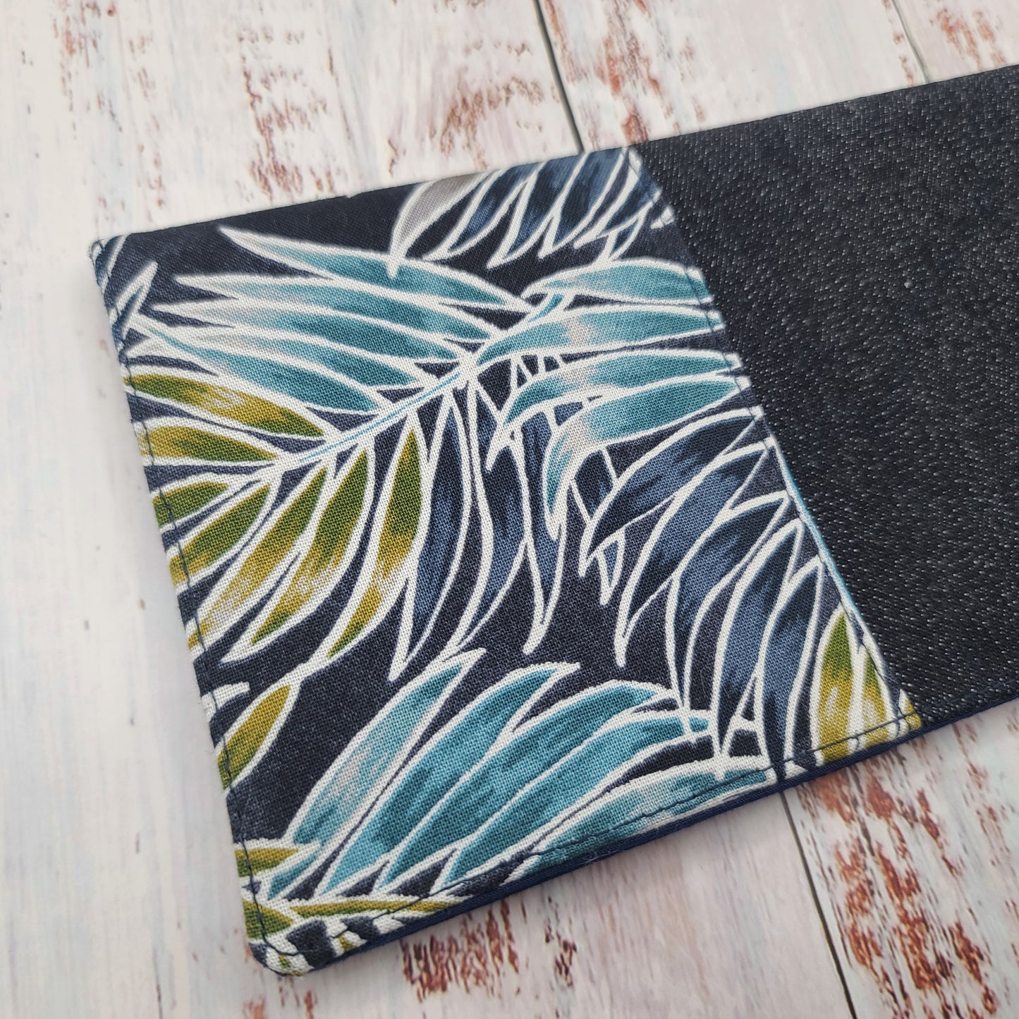 Protège-carnet de santé - Vaccination - Personnalisé - Fleurs - Feuillage teal & marine