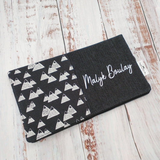 Protège-carnet de santé - Vaccination - Personnalisé - Nature - Montagnes - Boho - Noir et blanc