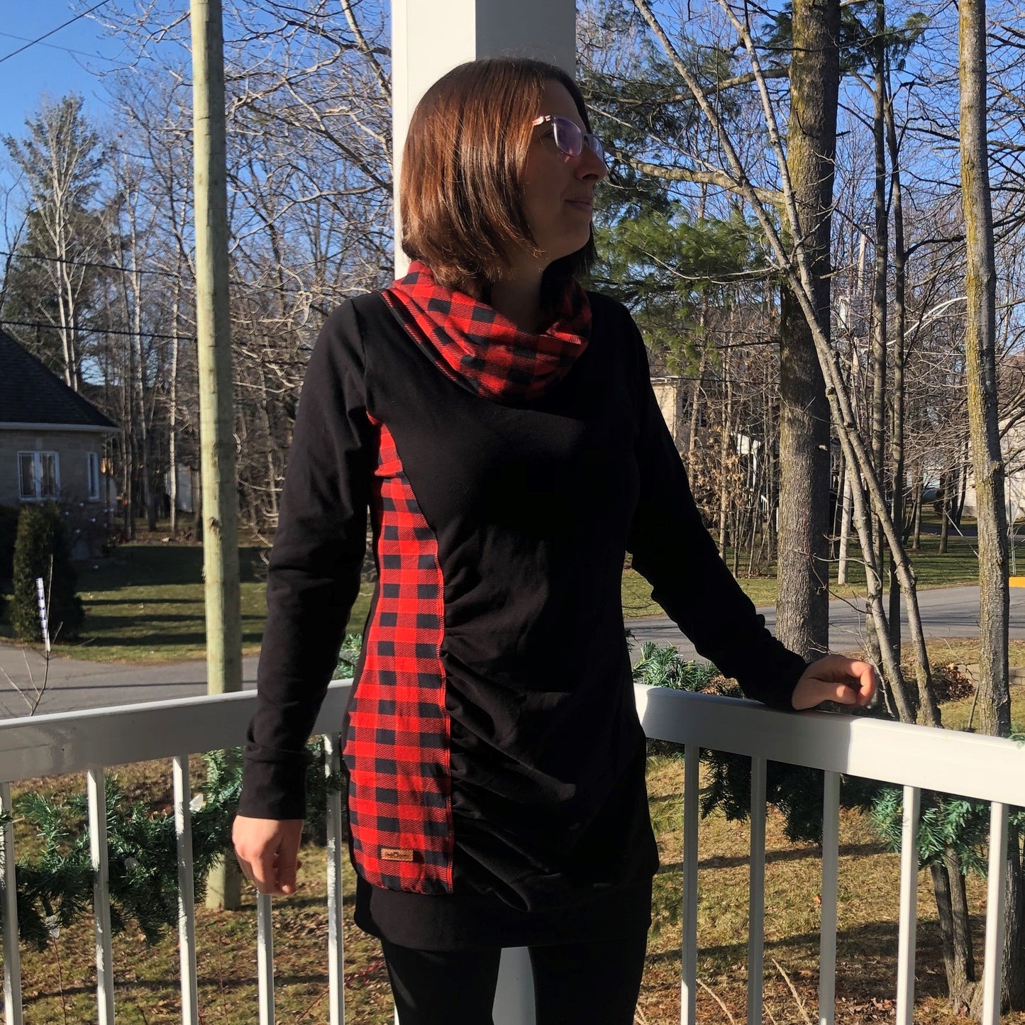 Tunique avec col - Femme - Adulte - Jersey - Carreaux Noirs et Rouges Style Bûcheron