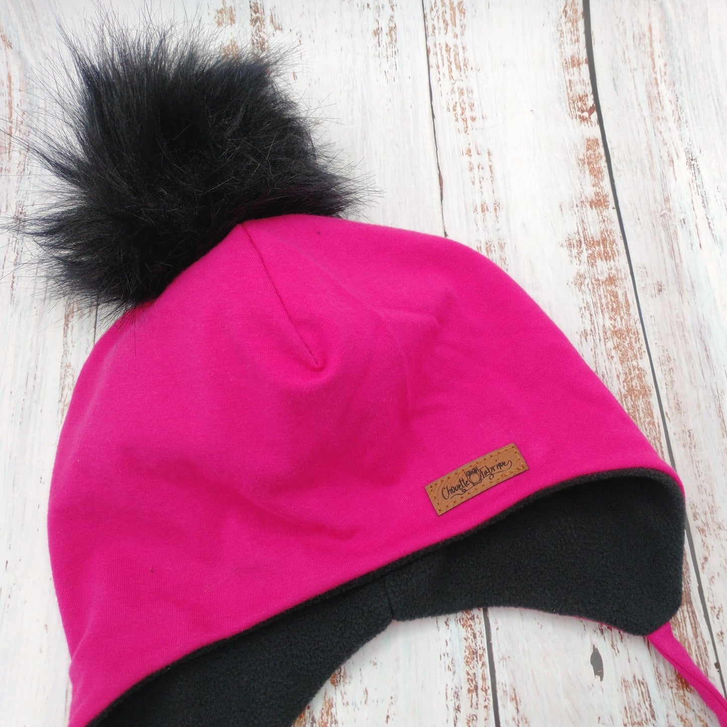 ENFANT - Tuque Hiver (POLAR) avec Cordons Pompon amovible - Fuschia