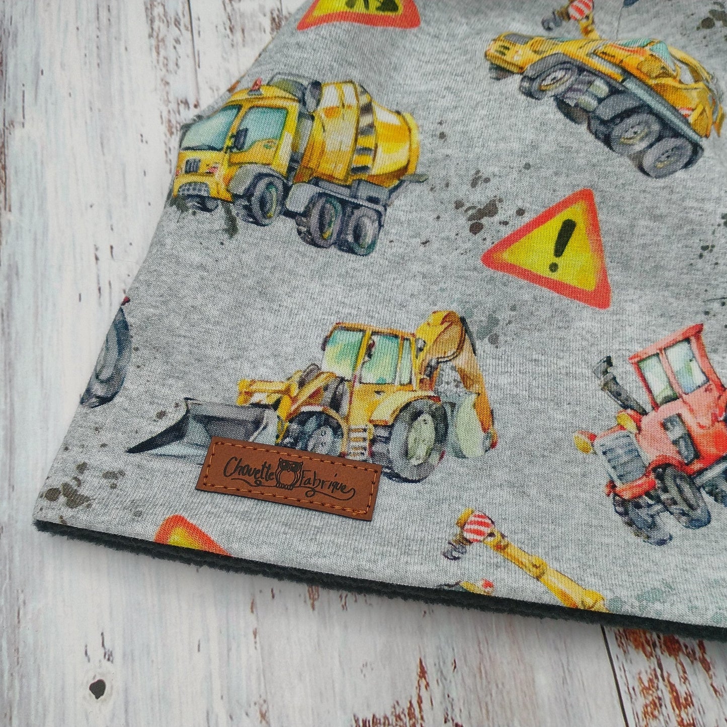 ENFANT - Tuque Hiver (POLAR) Pompon amovible - Camions Pelles & Tracteurs - Fond Gris