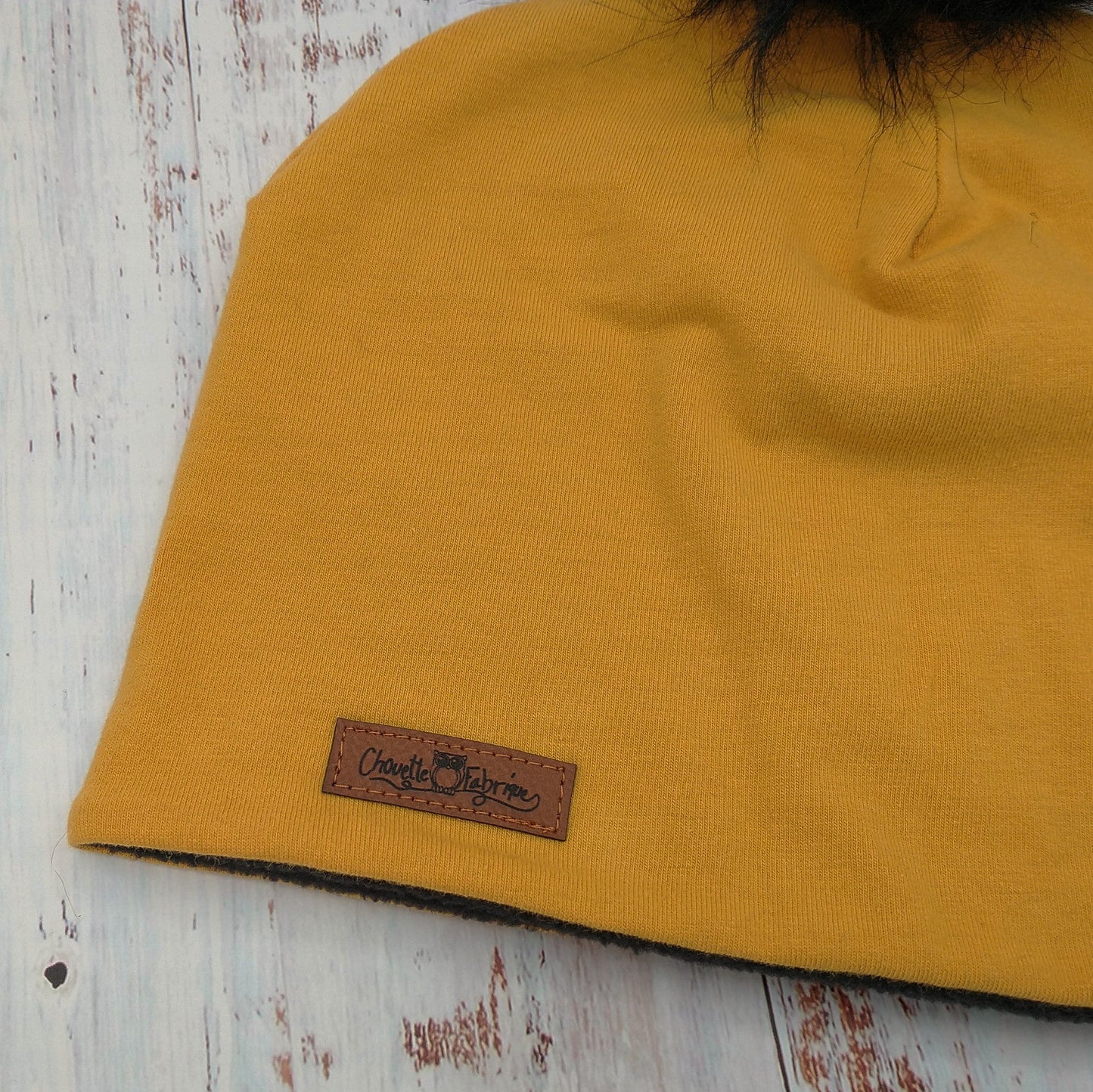ENFANT - Tuque Printemps/Automne (JERSEY) Pompon amovible - UNIE - Jaune Ocre