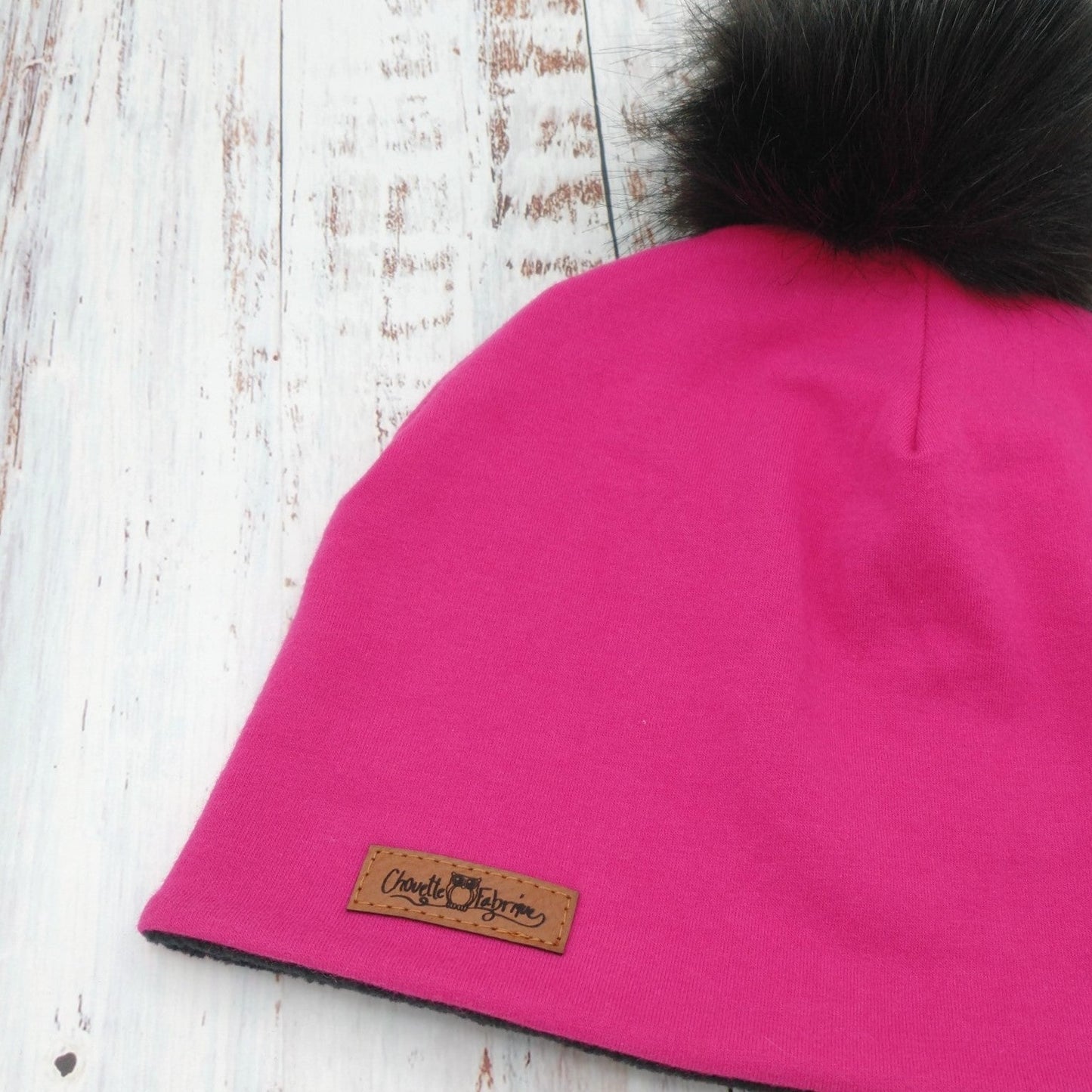 ADULTE - Tuque Printemps/Automne (JERSEY) Pompon amovible - UNIE - Fuchsia