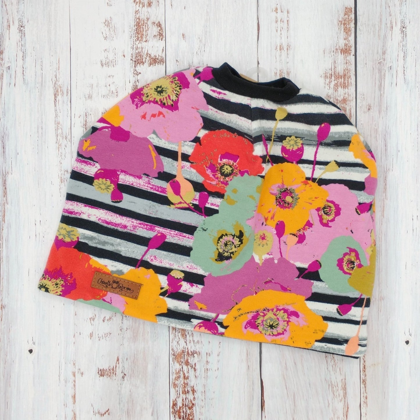 ADULTE - Tuque Printemps/Automne (JERSEY) avec trou pour couette de cheveux - Fleurs & Lignes Marine