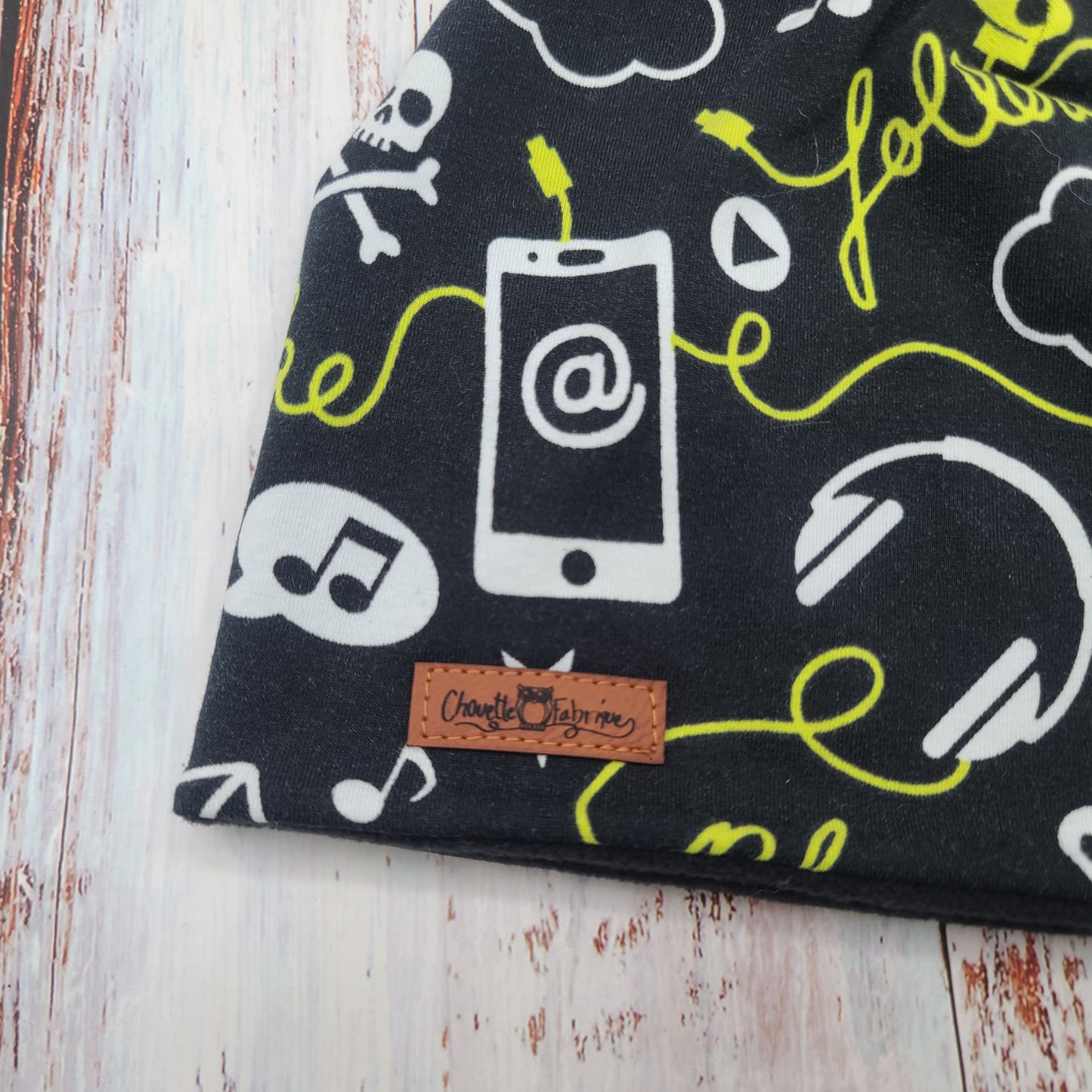 ENFANT - Tuque Hiver (POLAR) Pompon amovible - Musique - Ipod/Mp3