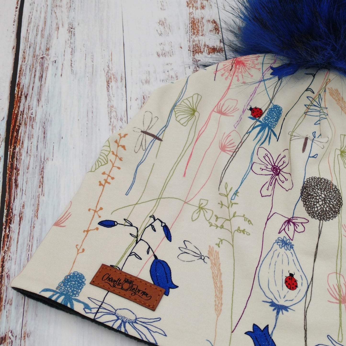 ADULTE - Tuque Printemps/Automne (JERSEY) Pompon amovible - Fleurs sur tiges fond crème