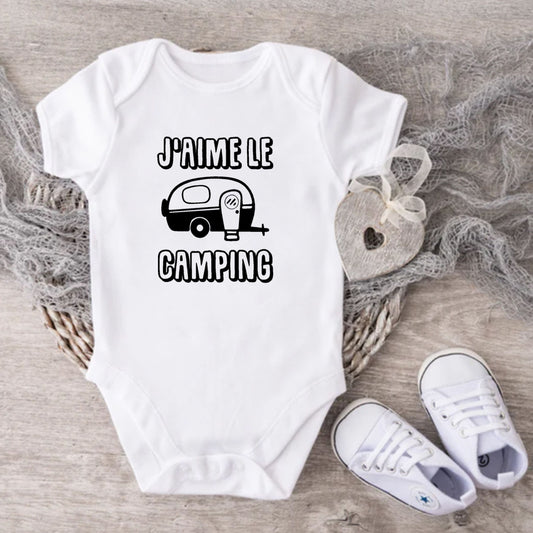 Cache-couche pour bébé - CAMPING - J'aime le camping - Roulotte - V8