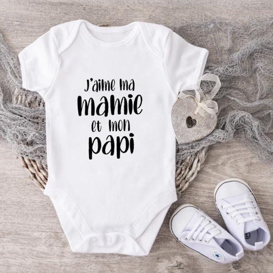 Cache-couche pour bébé - Annonce Mamie/Papi - J'aime mamie et papi (v2501)
