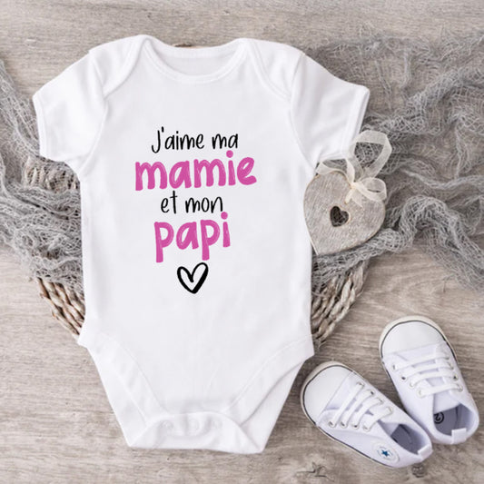 Cache-couche pour bébé - Annonce Mamie/Papi - J'aime mamie et papi (v2502)