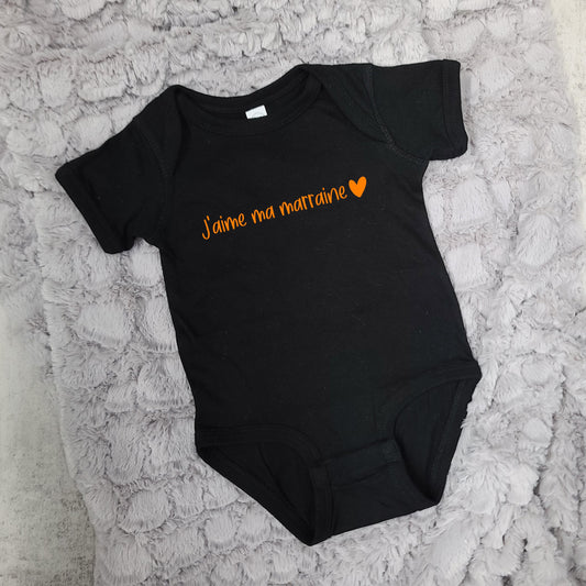 Cache-couche pour bébé - Annonce Parrain/Marraine - J'aime ma marraine (v2509)