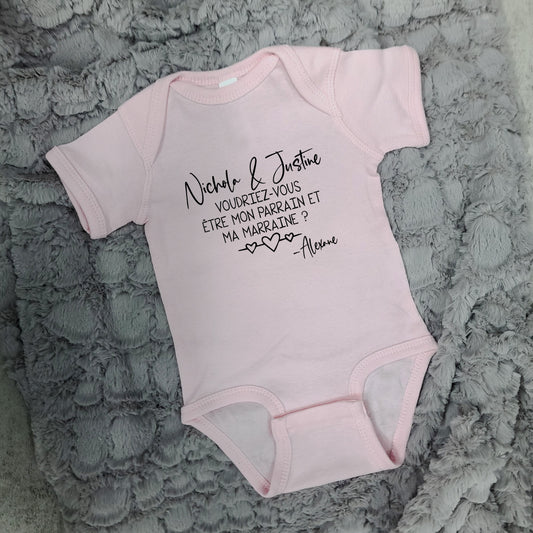 Cache-couche pour bébé - Annonce - NOM(S) Parrain et Marraine - Demande de l'enfant (Signature) - Coeurs