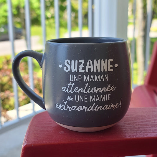 Décalque de vinyle - "NOM" une maman attentionnée et une mamie extraordinaire !