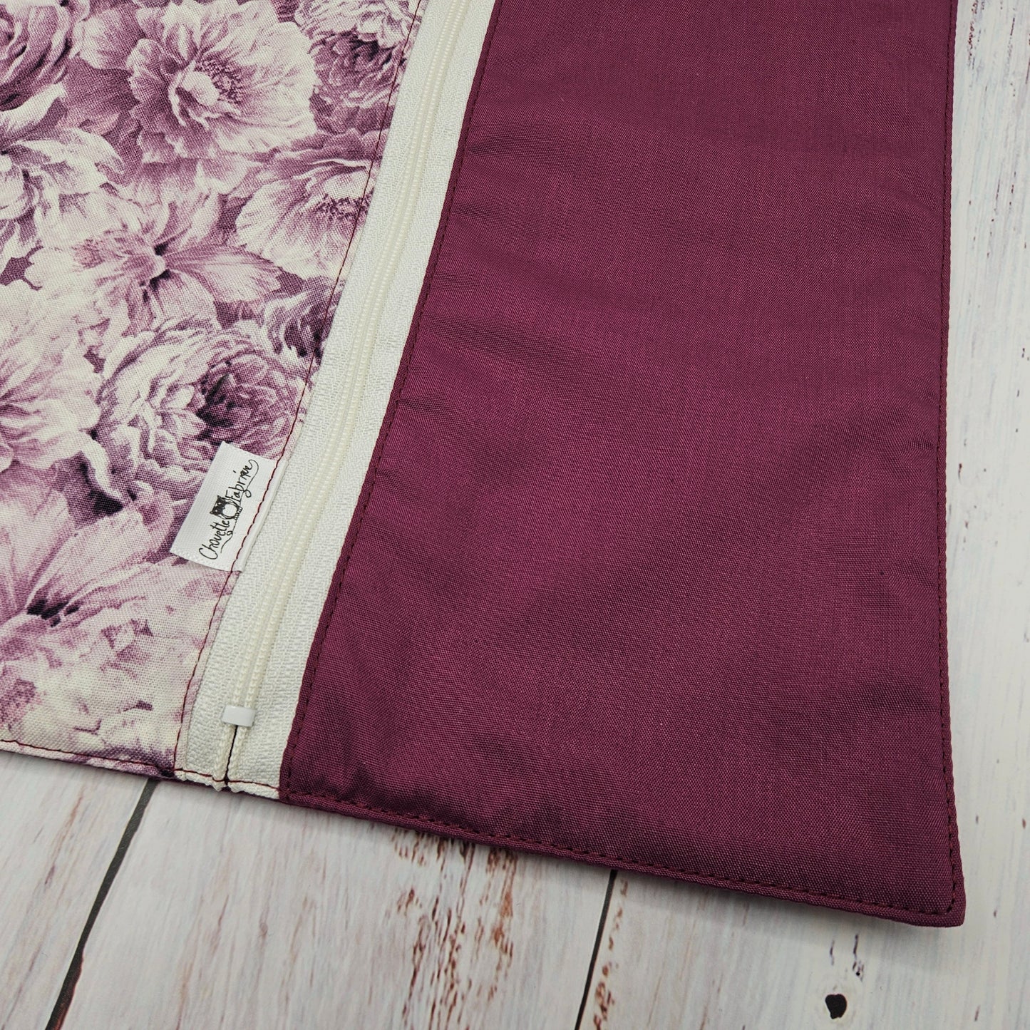 Napperon personnalise (Couleur d'impression au choix) - Roses antiques - Pochette bourgogne