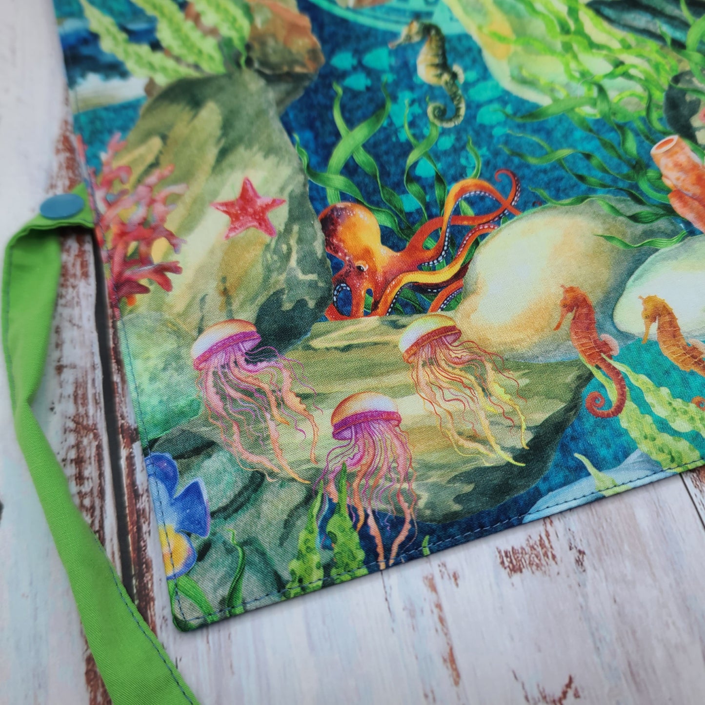 Napperon personnalise (Couleur d'impression au choix) - Animaux - Fonds marins - Pochette verte