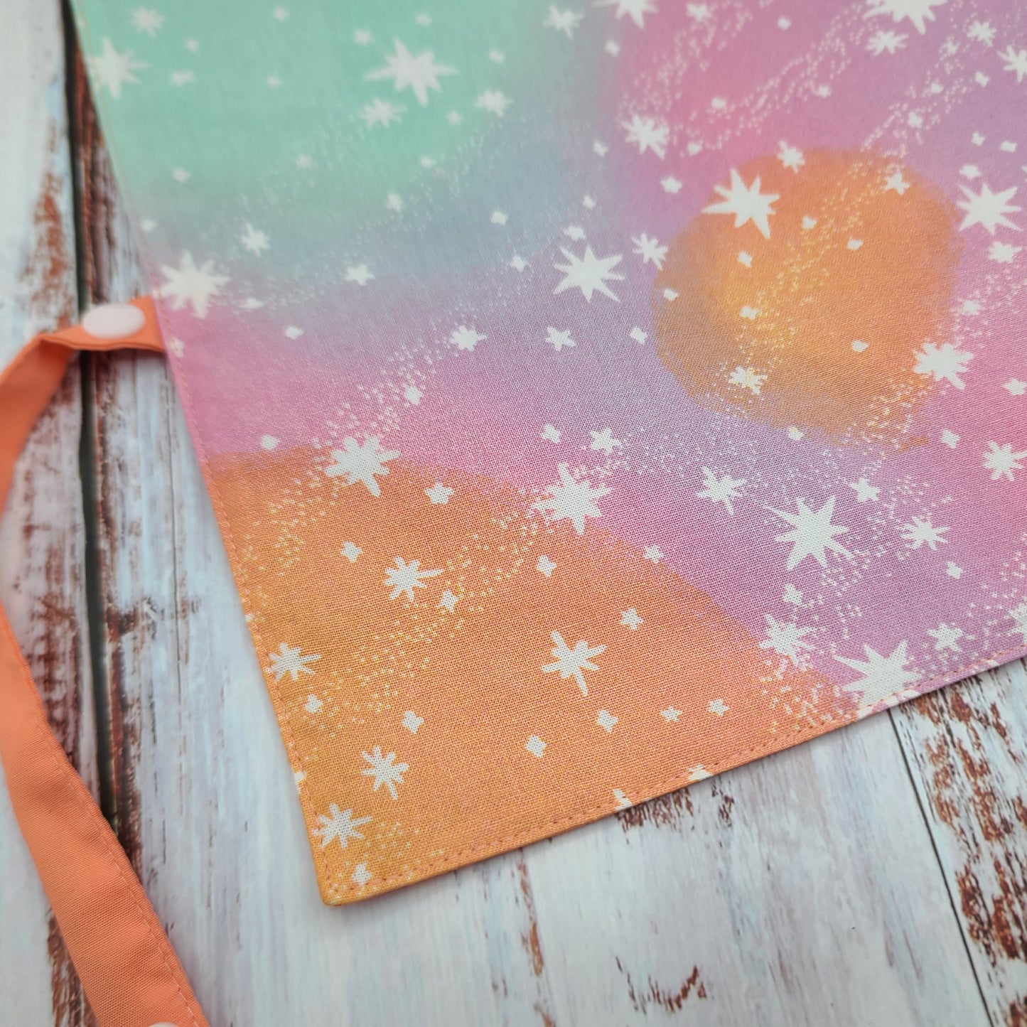 Napperon personnalise (Couleur d'impression au choix) - Étincelles - Pastel - Pochette corail