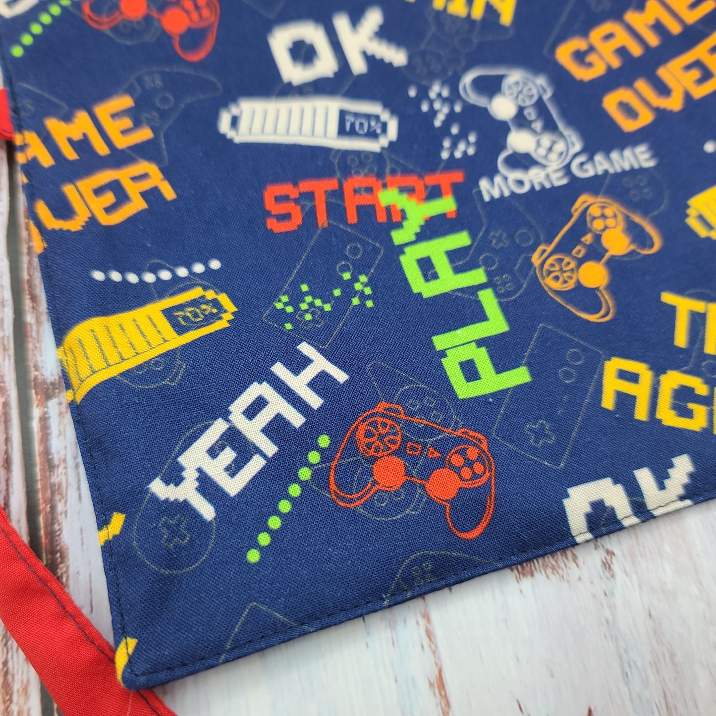 Napperon personnalise (Couleur d'impression au choix) - Gamer - Jeux vidéos - Game over - Pochette rouge
