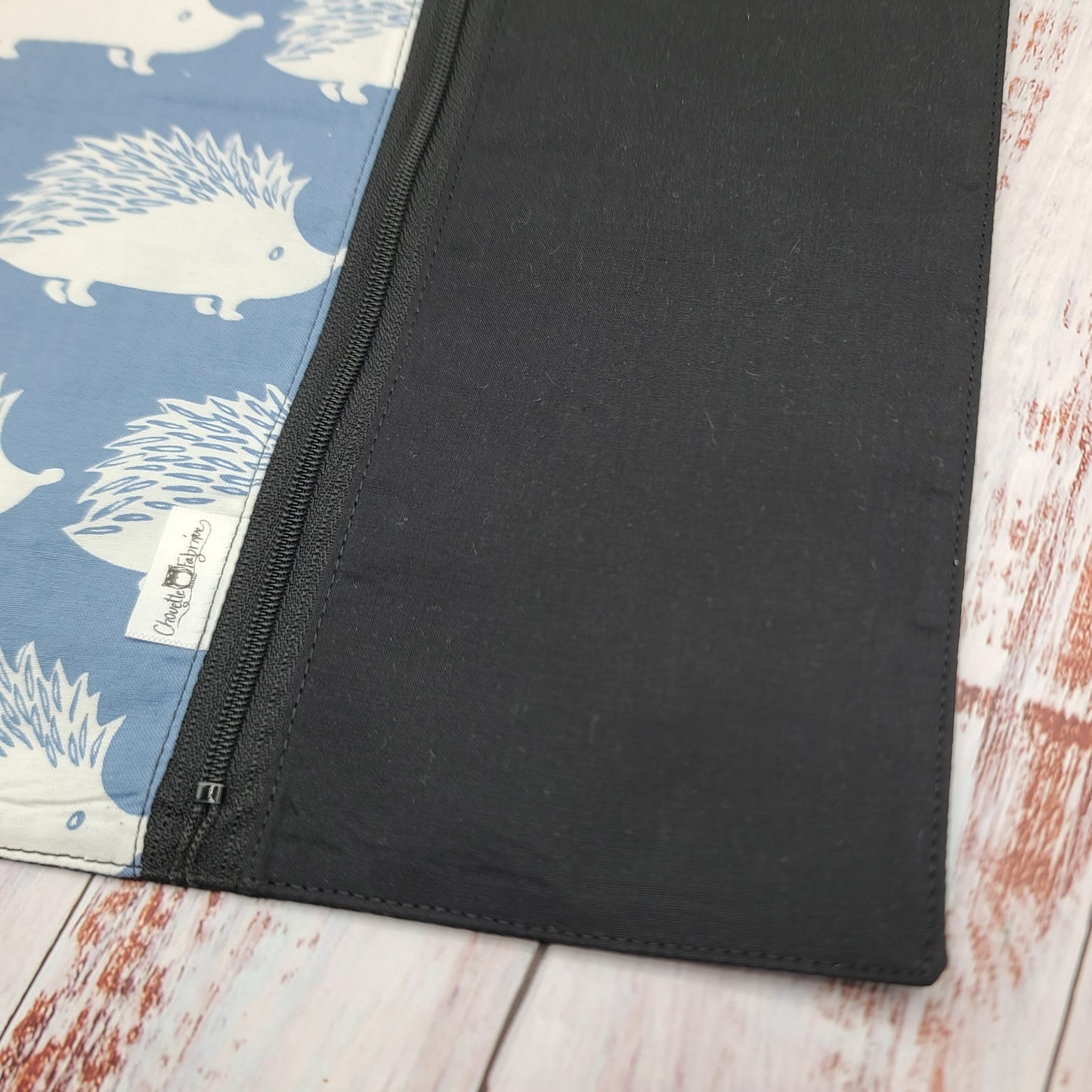 Napperon personnalise (Couleur d'impression au choix) - Animaux - Hérissons bleus & blancs - Pochette noire