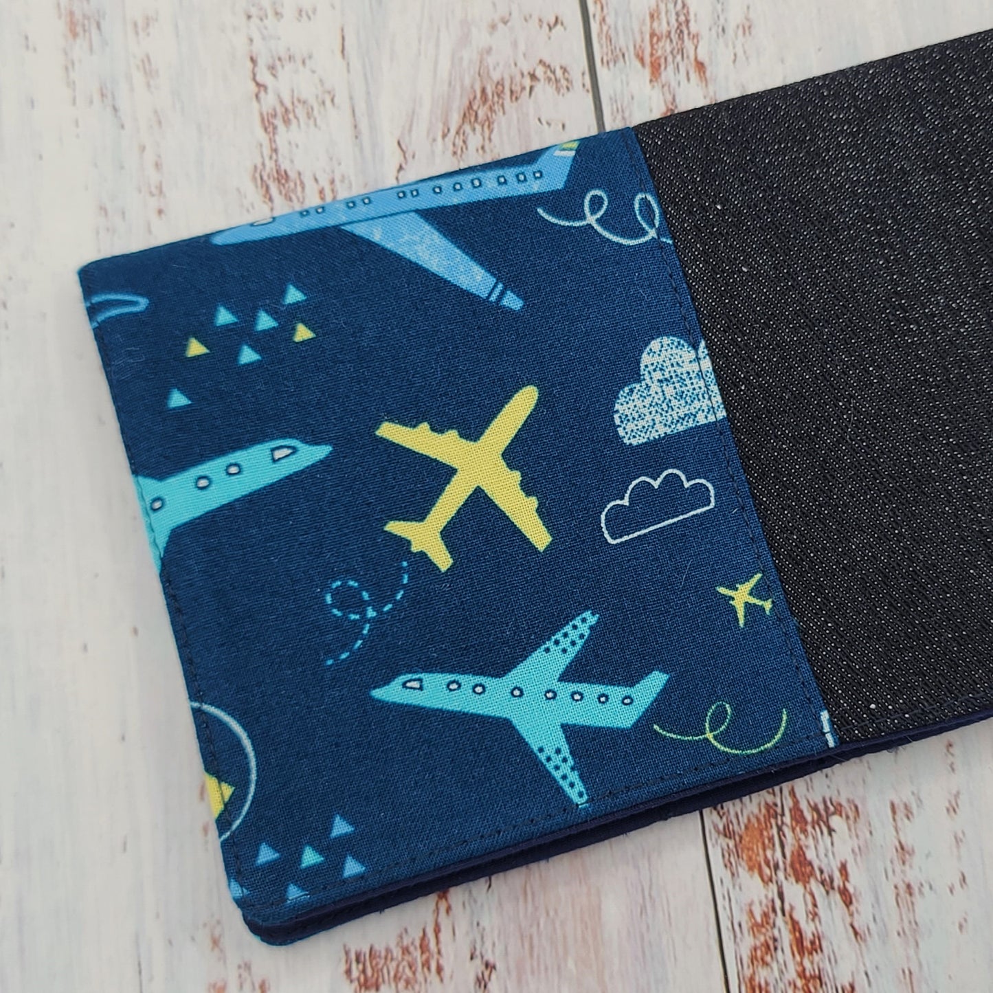 Protège-carnet de santé - Vaccination - Personnalisé - Véhicules - Avions Jaunes et Bleues