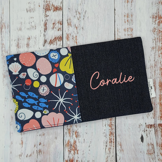 Protège-carnet de santé - Vaccination - Personnalisé - Nature - Fonds marins (coquillages et poissons)