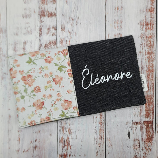 Protège-carnet de santé - Vaccination - Personnalisé - Fleurs - Beige, Corail & Olive