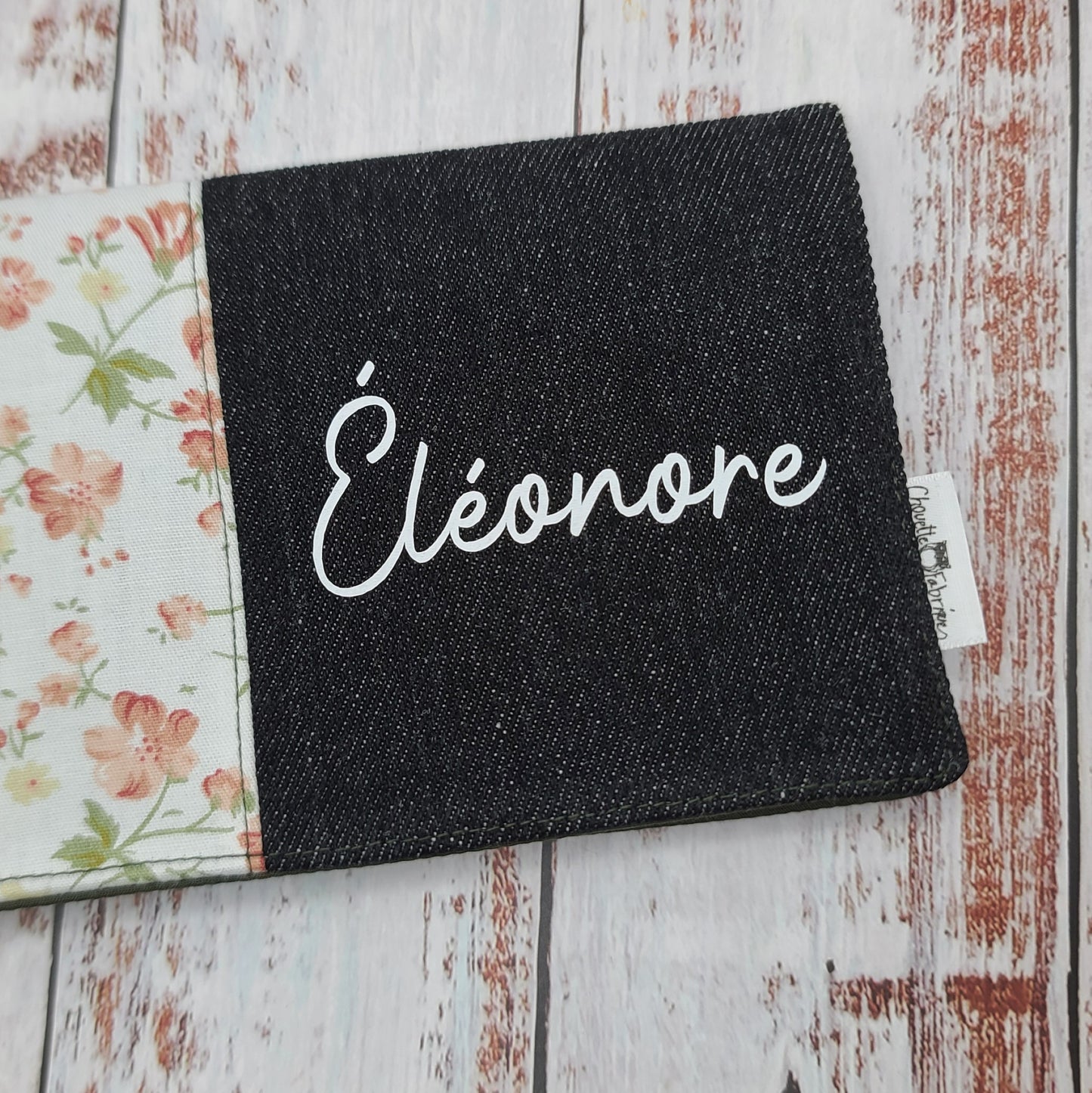 Protège-carnet de santé - Vaccination - Personnalisé - Fleurs - Beige, Corail & Olive