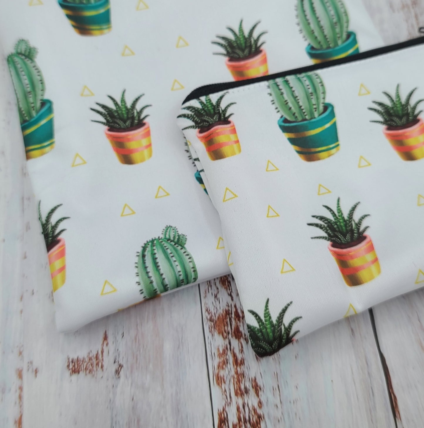 Sac réutilisable pour collation ou sandwich – Fleurs - Cactus en pot sur fond blanc