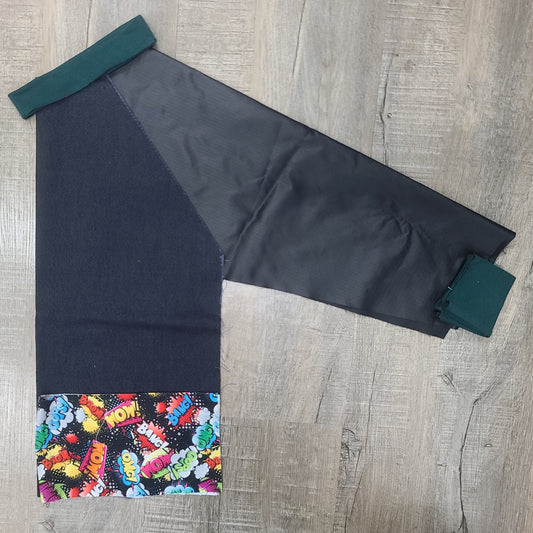 Tablier d'artiste/bricolage pour enfant avec manches et pochettes (Personnalisé avec prénom) - Manches noires - Comics