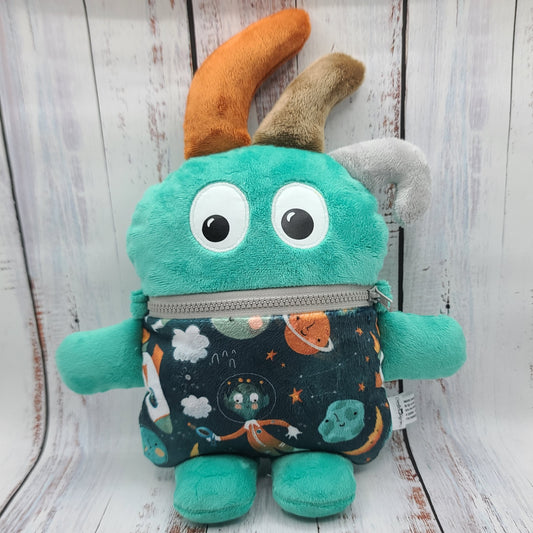 Toutou monstre mangeur de peurs, secrets, etc. - Fusées & Extra-terrestres - Personnalisé au prénom de l'enfant - Menthe