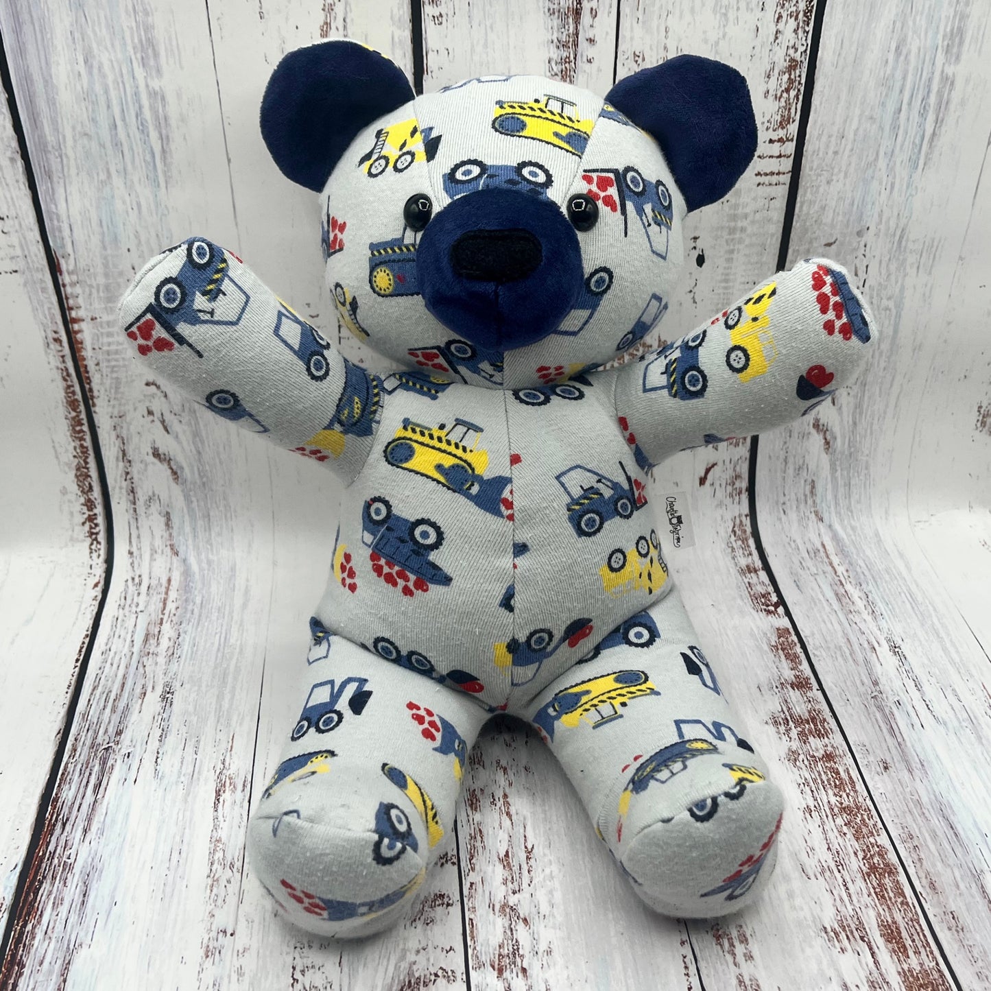 Peluche - Toutou - Ourson (9" Assis) - Souvenirs / Mémoires (1-2 pyjamas à pattes requis ou l'équivalent)