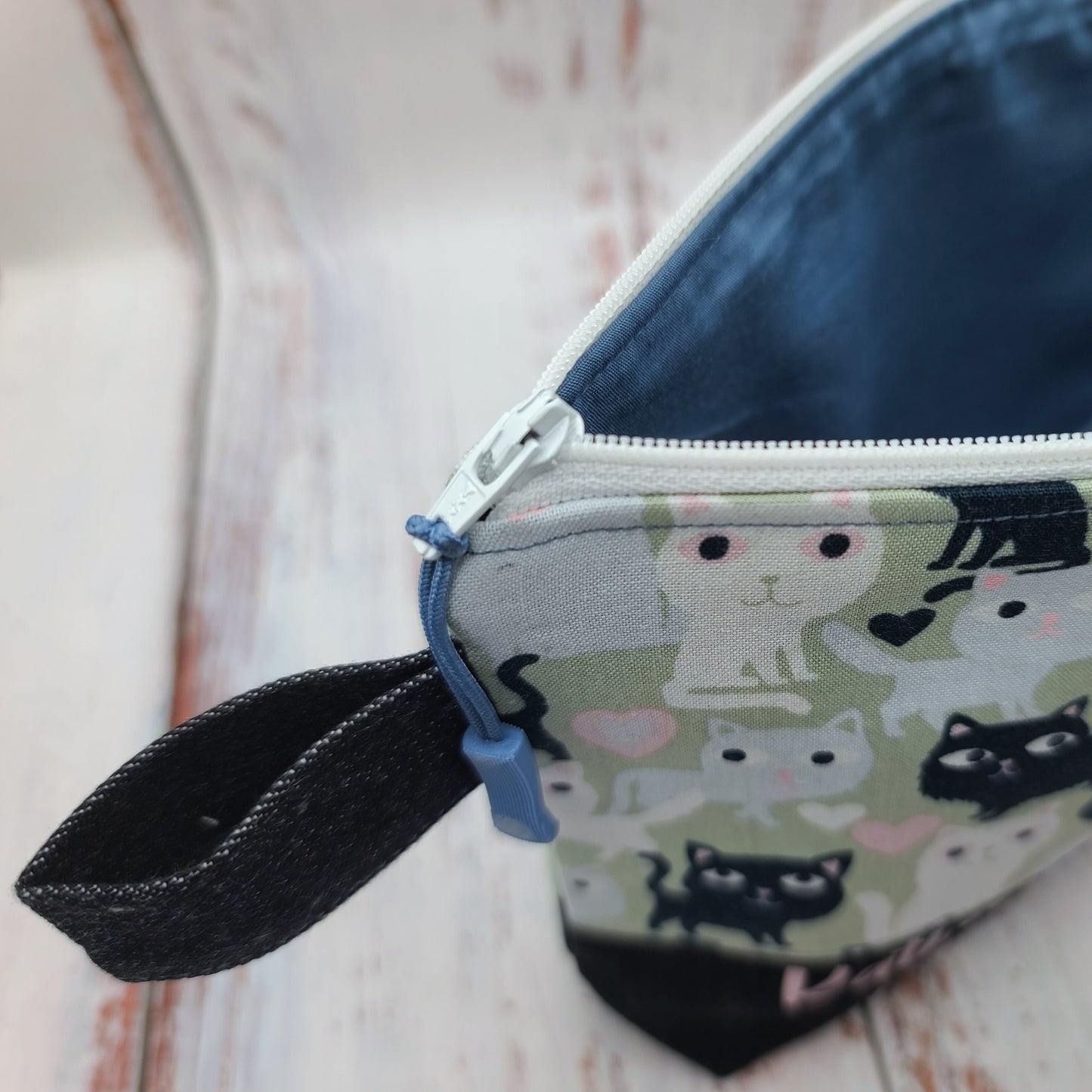 Trousse de voyage - Sac à cosmétiques/maquillage - Étui à crayons - Chats & coeurs