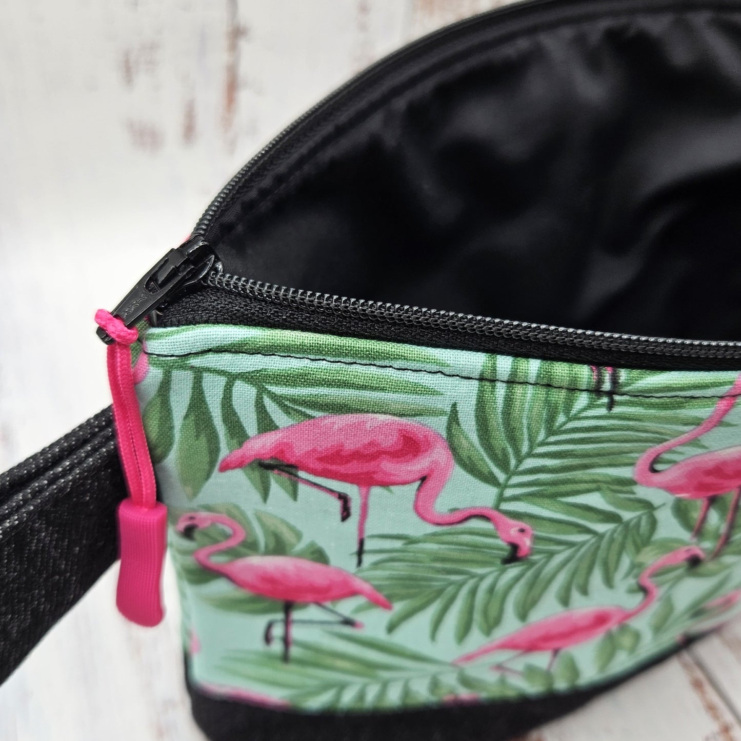 Trousse de voyage - Sac à cosmétiques/maquillage - Étui à crayons - Flamants roses - Feuillages vert sur fond menthe