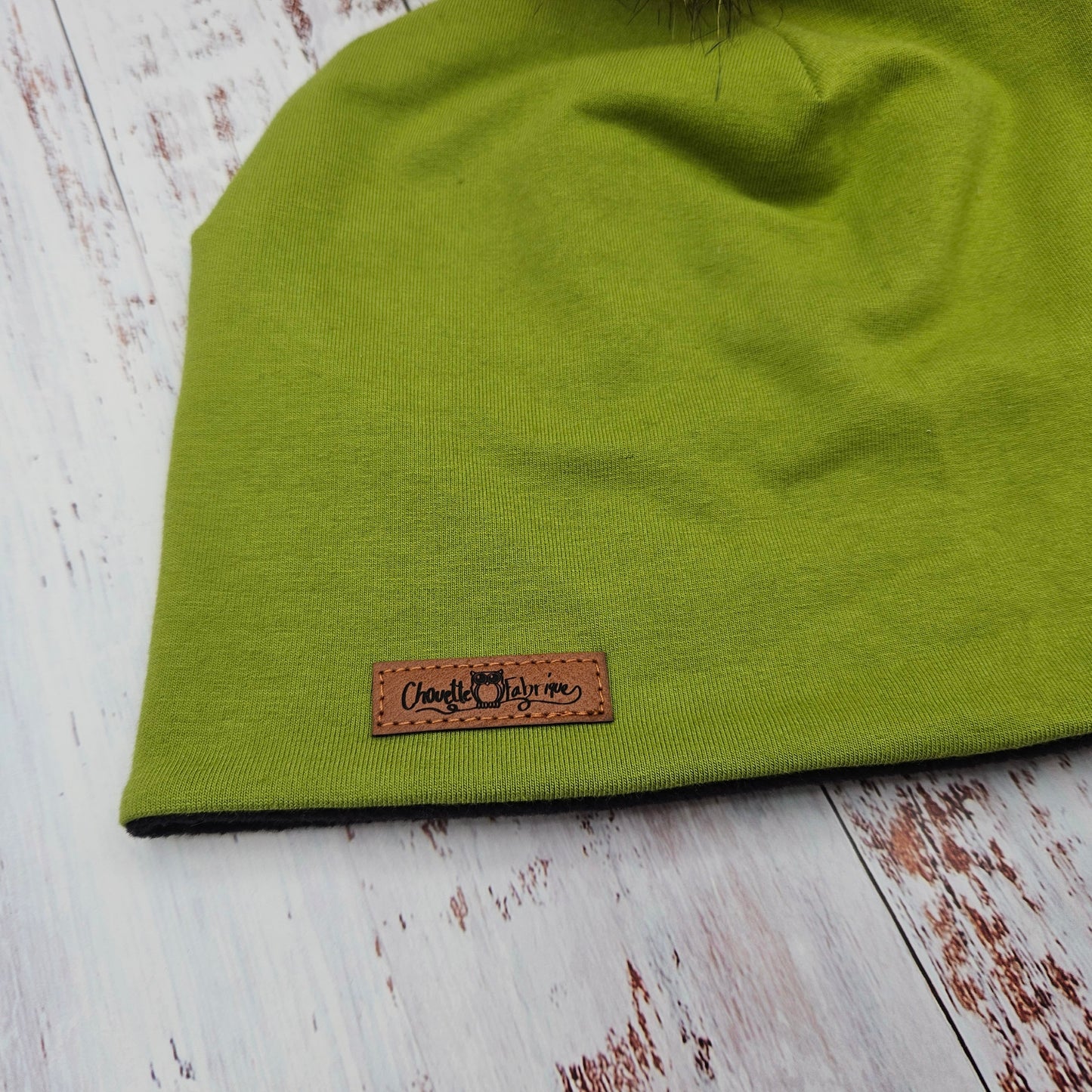 ENFANT - Tuque Hiver (POLAR)  Pompon amovible - UNIE - Olive clair