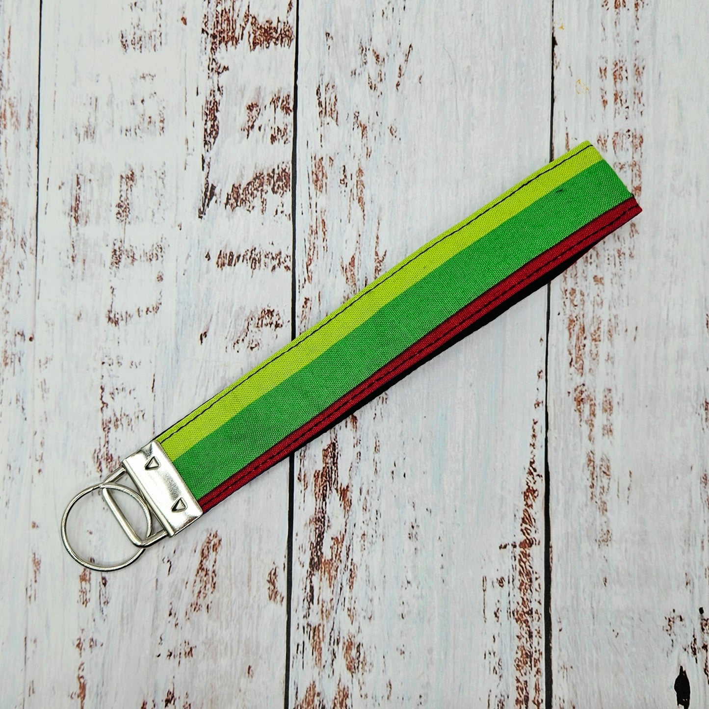 Porte-clé - PERSONNALISÉ - Dragonne - Poignet - Lignes Rouge, Vert, Bleu, etc. - Bande noire