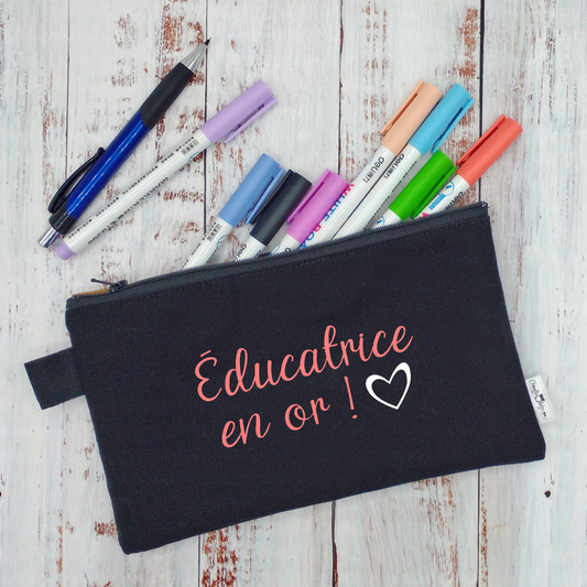 (CHOIX COULEURS) Étui à crayons - Éducatrice en or ! (ou Éducateur) - Coeur