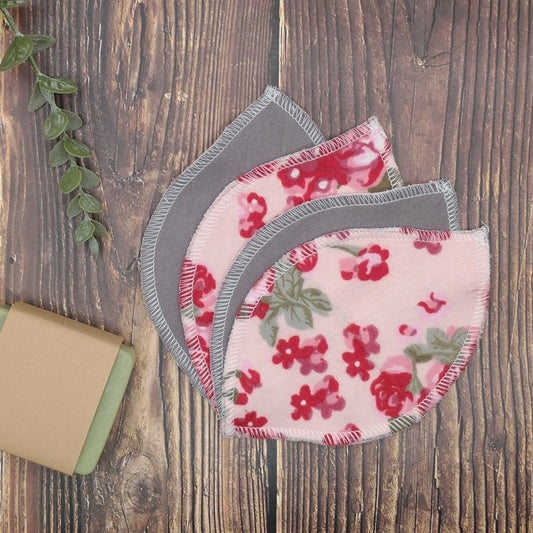 Style "Feuillage" - Lingettes démaquillantes - 4/Paquet - Fleurs rouges sur fond rose et grises unies