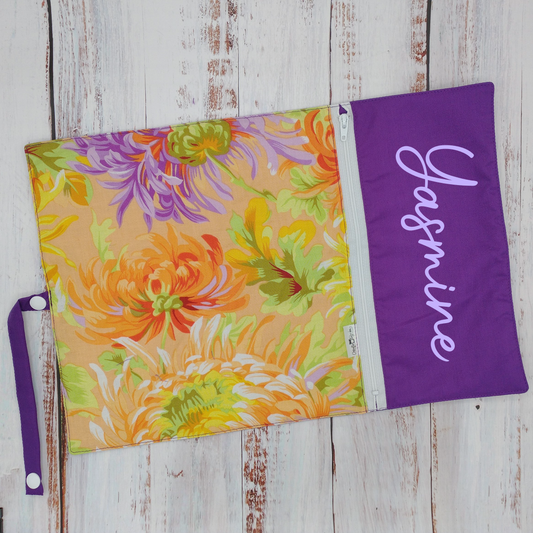 Napperon personnalisé (Couleur d'impression au choix) - Fleurs - Saumon/Orange/Lilas - Pochette violet